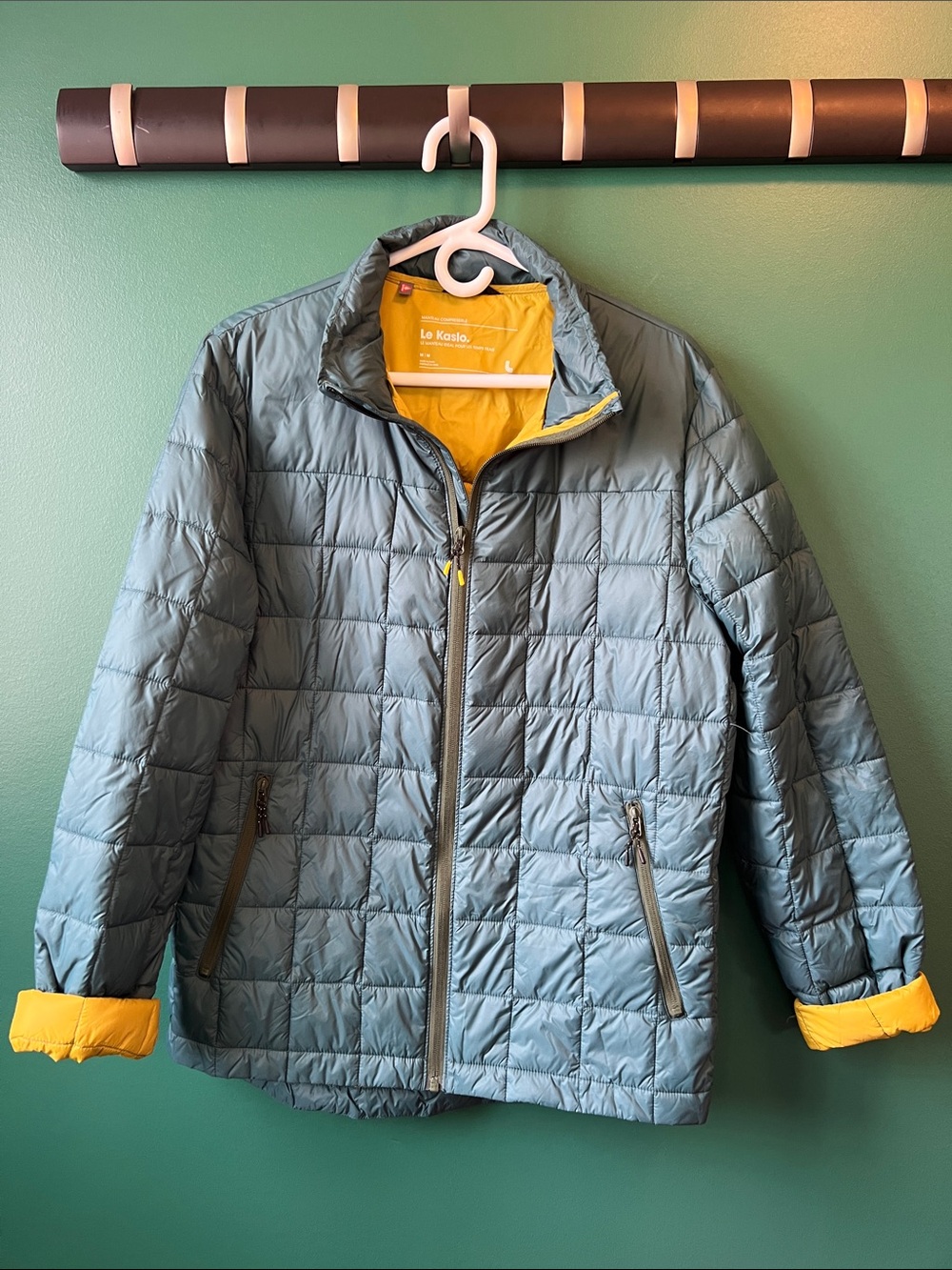 Light Packable Windproof Puffer Jacket